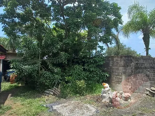 Casa com 301m² 2 quartos e 1 banheiro, à venda, no bairro Samambaia em Praia Grande