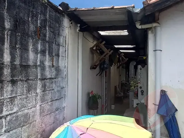Casa com 301m² 2 quartos e 1 banheiro, à venda, no bairro Samambaia em Praia Grande