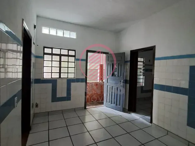 Casa 1 quarto e 1 banheiro, para alugar, no bairro Umuarama em Osasco