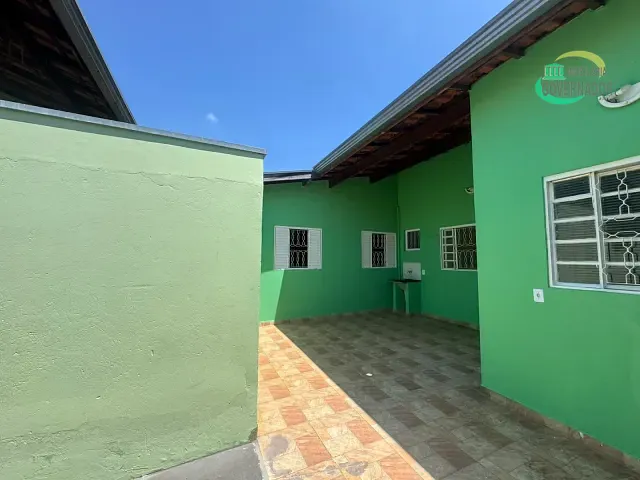 Casa com 250m² 2 quartos e 1 banheiro, para alugar, no bairro Parque Universitário de Viracopos em Campinas