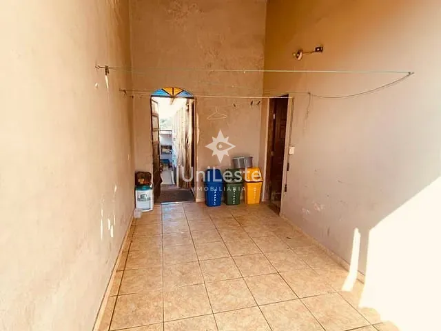 Casa 5 quartos e 3 banheiros, à venda, no bairro Ana Lúcia em Sabará