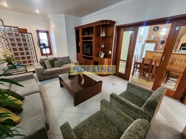 Casa com 300m² 3 quartos e 4 banheiros, à venda, no bairro Jardim São Paulo em Rio Claro