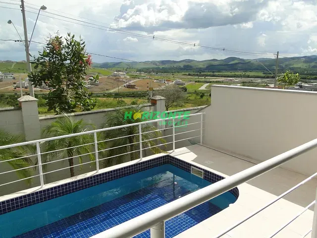 Casa com 575m² 4 quartos e 5 banheiros, à venda ou para alugar, no bairro Condomínio Residencial Alphaville II em São José dos Campos