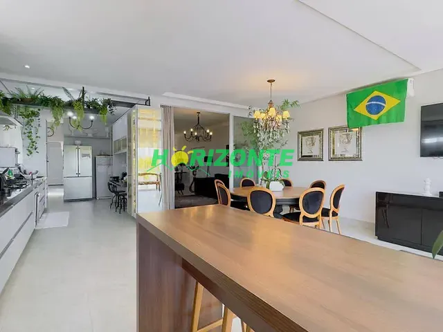 Casa com 575m² 4 quartos e 5 banheiros, à venda ou para alugar, no bairro urbanova em São José dos Campos