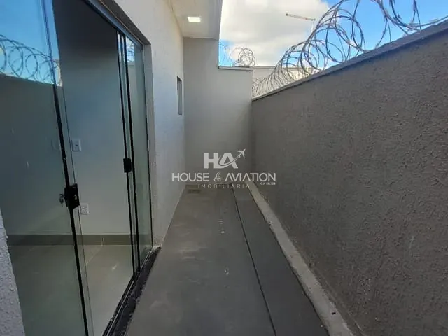 Casa 3 quartos e 4 banheiros, à venda, no bairro Residencial Boa Vista II em Senador Canedo