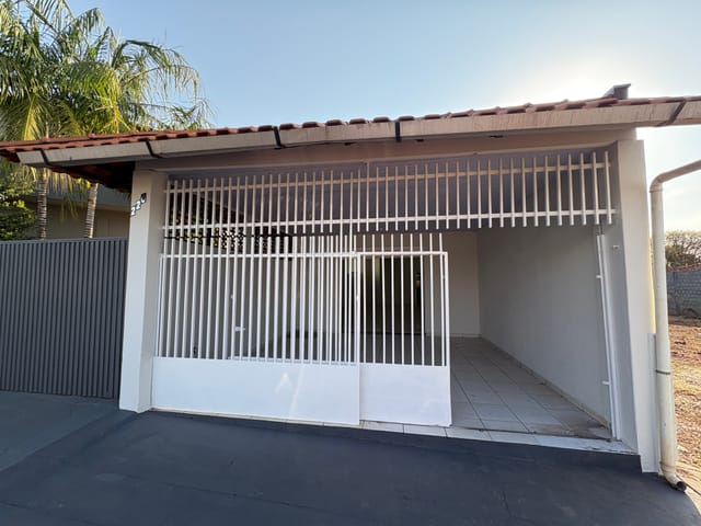 Foto do Sala - Casa comercial para locação no centro de Rolândia! | Imobiliária Casa Grande - Rolândia