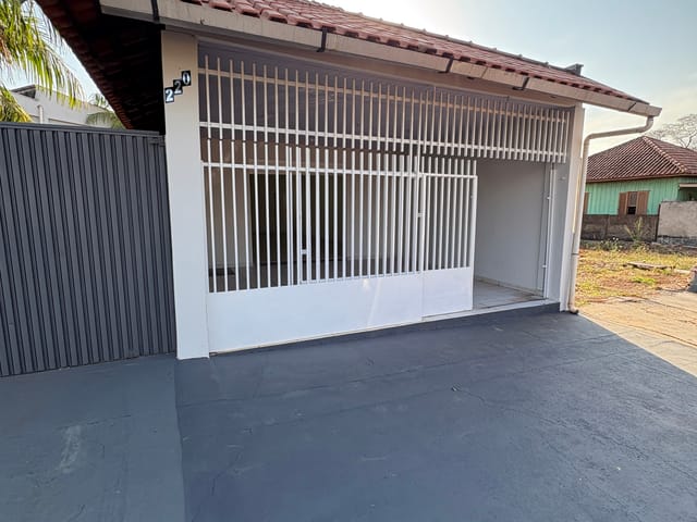 Foto do Sala - Casa comercial para locação no centro de Rolândia! | Imobiliária Casa Grande - Rolândia