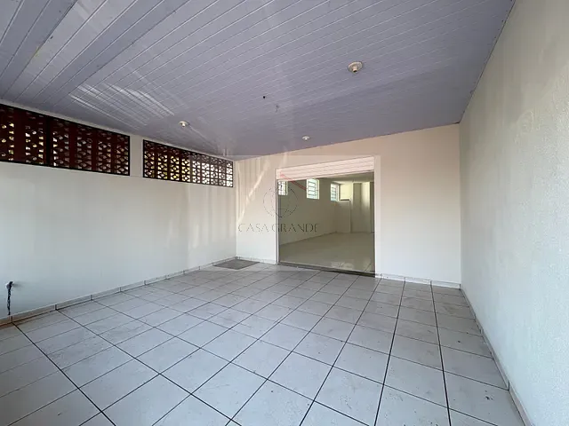Sala com 120m², para alugar, no bairro Centro em Rolândia