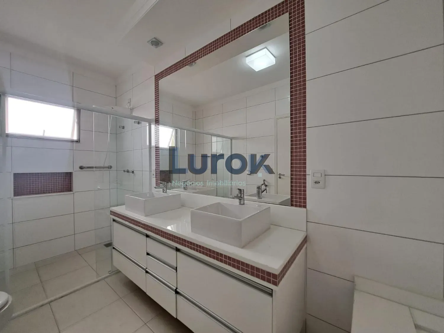 Casa, 3 quartos, 237 m² - Foto 37