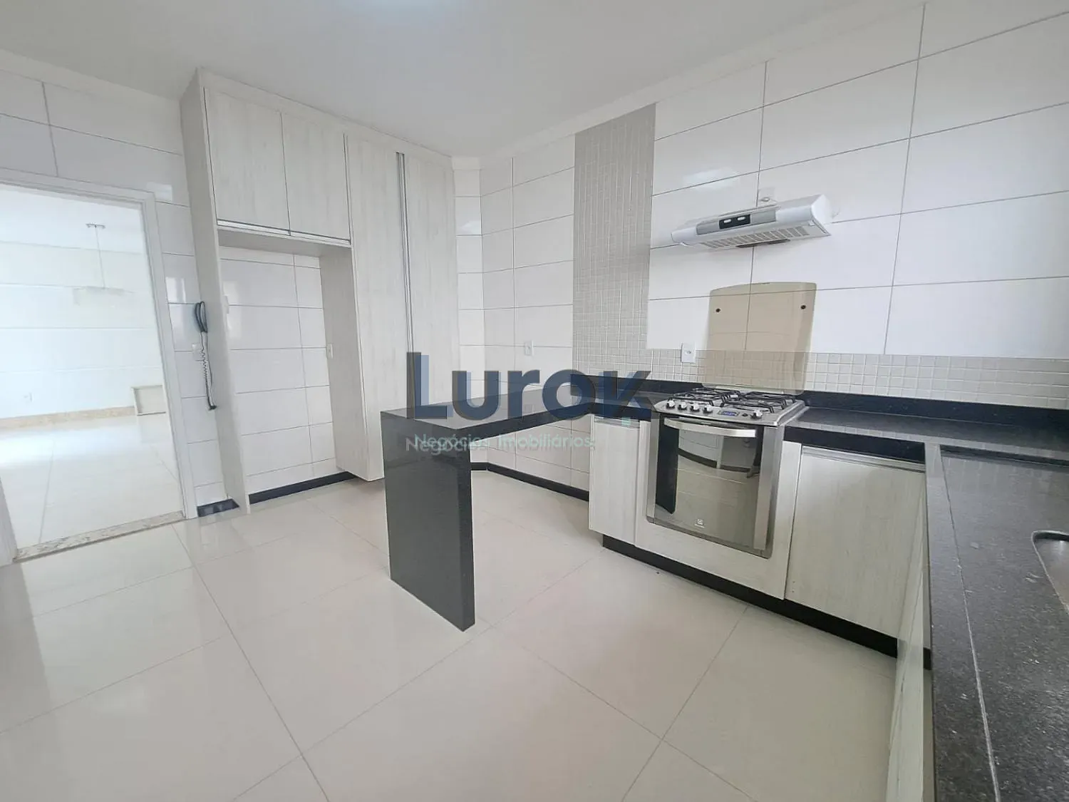 Casa, 3 quartos, 237 m² - Foto 7