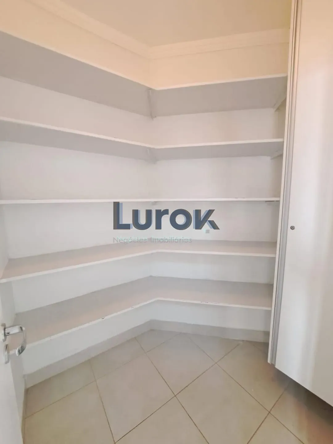 Casa, 3 quartos, 237 m² - Foto 11