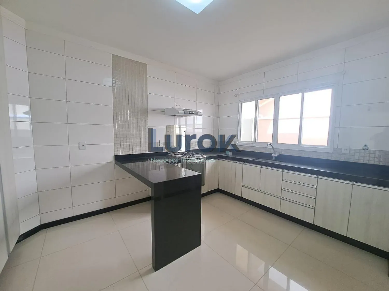 Casa, 3 quartos, 237 m² - Foto 14