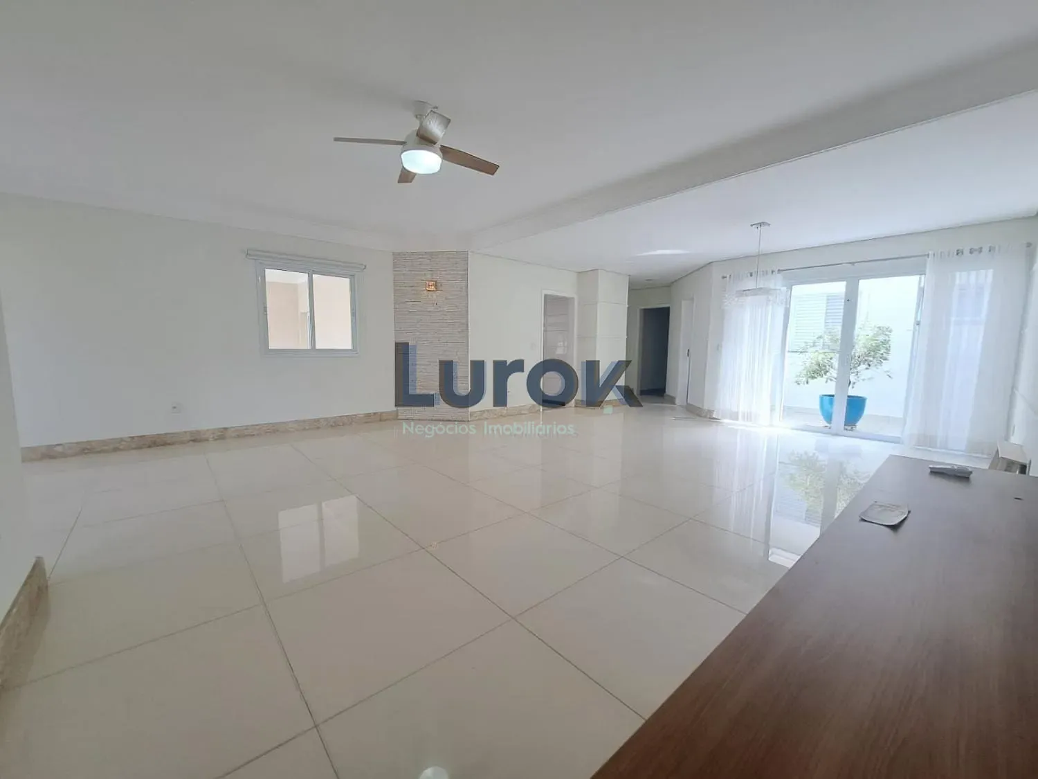 Casa, 3 quartos, 237 m² - Foto 6