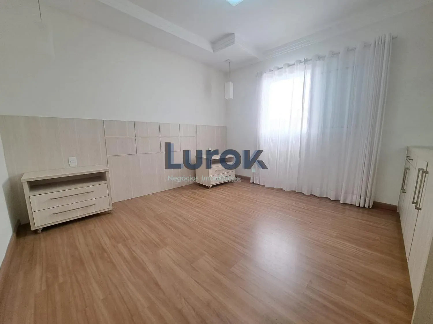 Casa, 3 quartos, 237 m² - Foto 25
