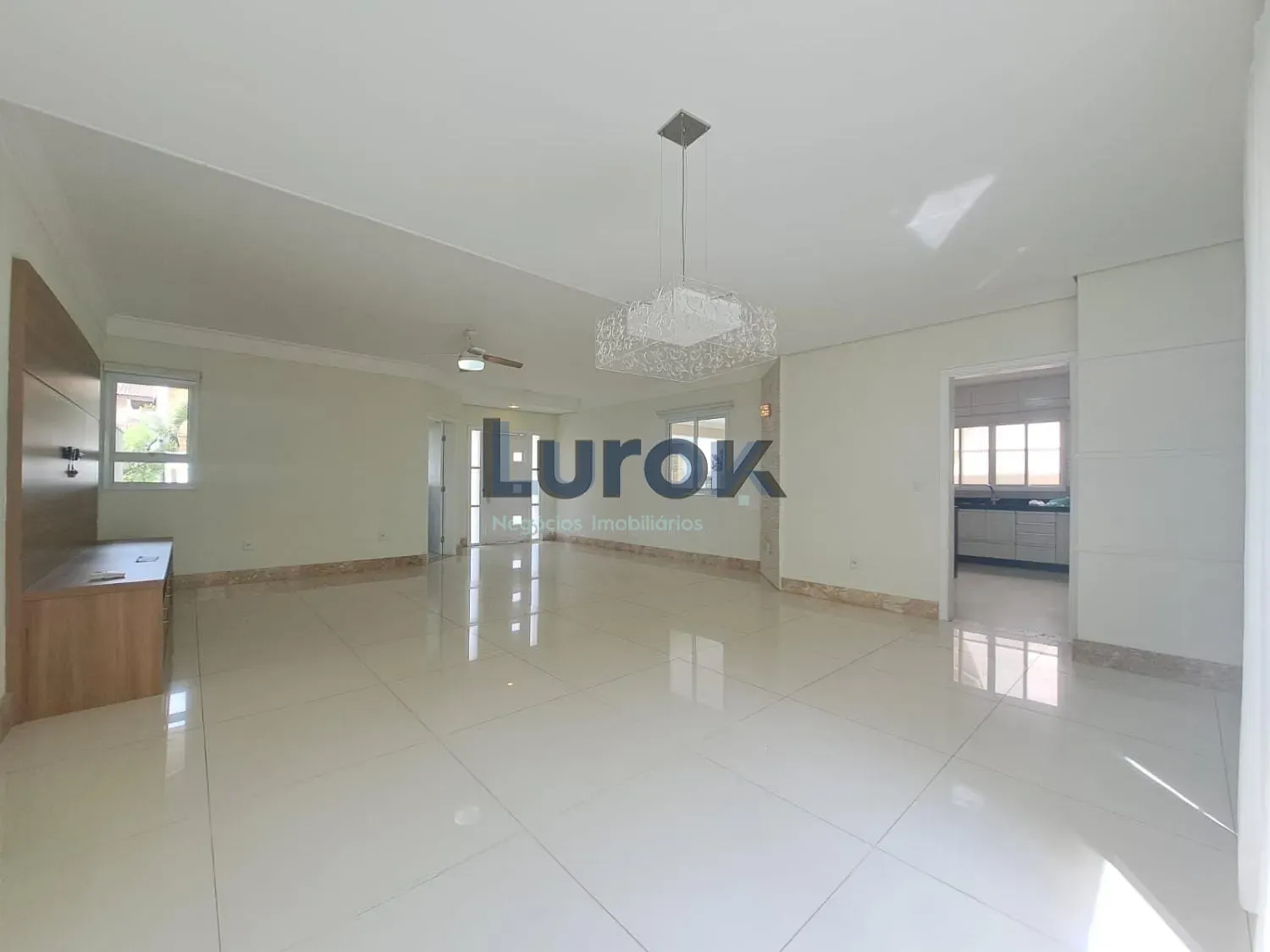Casa, 3 quartos, 237 m² - Foto 9