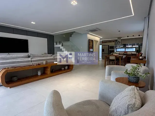 Casa com 400m² 4 quartos e 4 banheiros, à venda, no bairro Recreio dos Bandeirantes em Rio de Janeiro