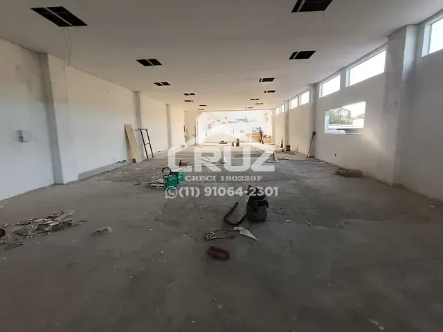 Loja para alugar, no bairro Serpa em Caieiras