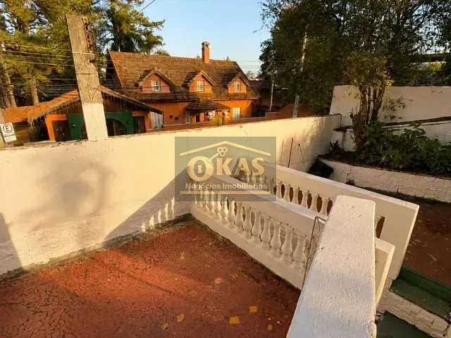 Casa com 400m² 3 quartos e 2 banheiros, à venda, no bairro Centro em Poá