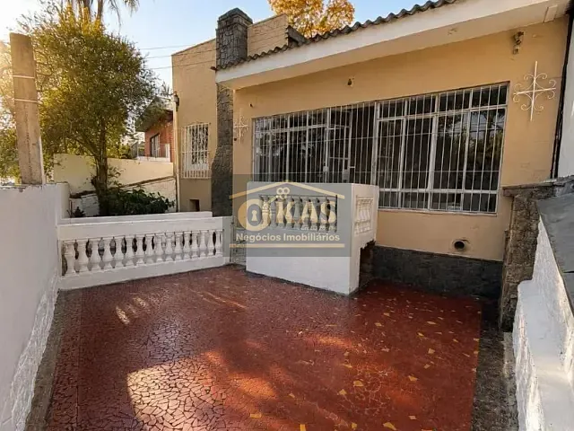 Casa com 400m² 3 quartos e 2 banheiros, à venda, no bairro Centro em Poá