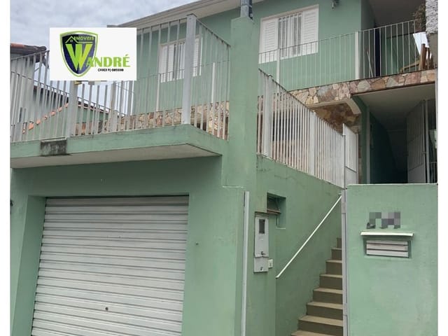 Casa com 300m² 4 quartos e 2 banheiros, à venda, no bairro Centro em Extrema