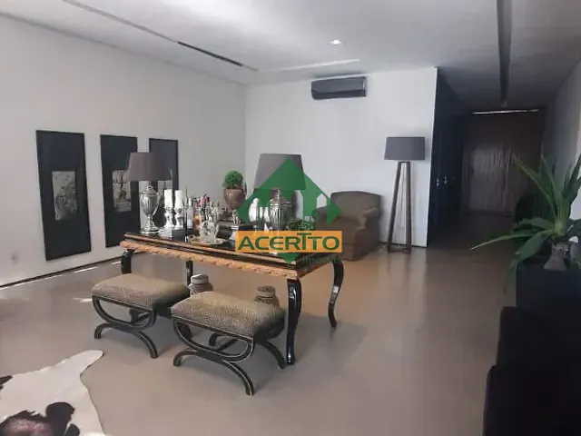 Casa com 477m² 3 quartos e 5 banheiros, à venda, no bairro Iporã em Araçatuba