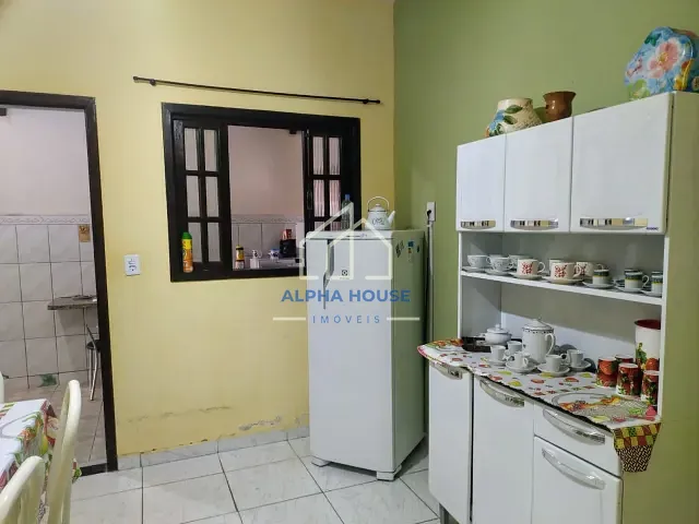 Casa 3 quartos e 2 banheiros, à venda, no bairro Residencial Maricá em Pindamonhangaba