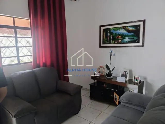 Casa 3 quartos e 2 banheiros, à venda, no bairro Residencial Maricá em Pindamonhangaba