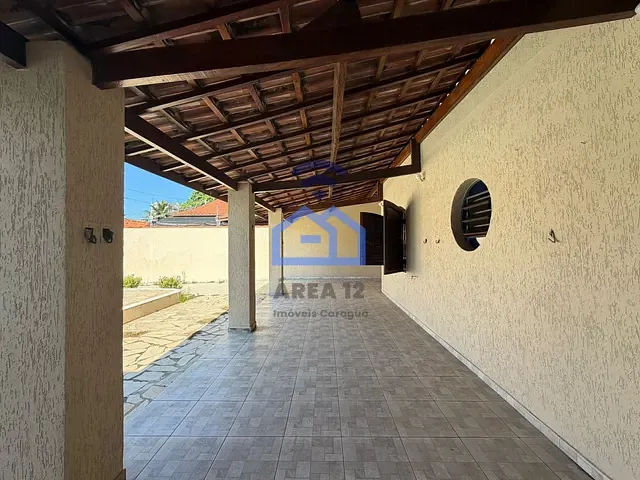 Casa com 308m² 3 quartos e 3 banheiros, à venda, no bairro Indaiá em Caraguatatuba