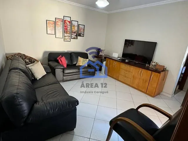 Casa com 308m² 3 quartos e 3 banheiros, à venda, no bairro Indaiá em Caraguatatuba