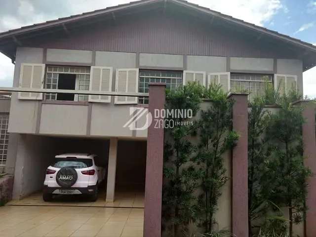 Casa com 738m² 3 quartos e 9 banheiros, à venda, no bairro Mercês em Uberaba