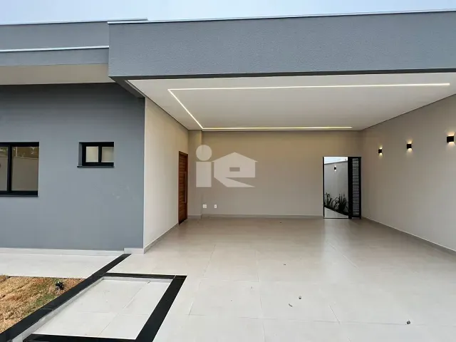Casa com 300m² 3 quartos e 3 banheiros, à venda, no bairro Residencial Belmonte em Rolândia