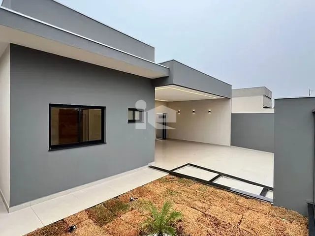 Casa com 300m² 3 quartos e 3 banheiros, à venda, no bairro Residencial Belmonte em Rolândia