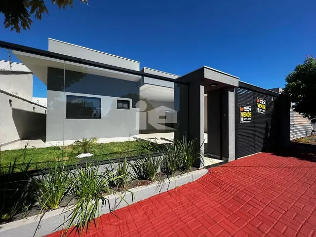 Casa com 300m² 3 quartos e 3 banheiros, à venda, no bairro Residencial Belmonte em Rolândia