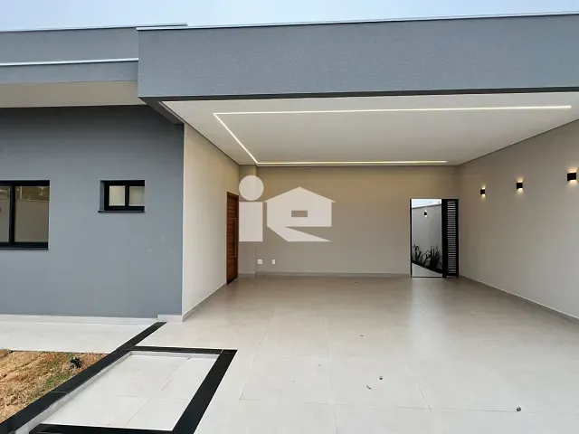 Casa com 300m² 3 quartos e 3 banheiros, à venda, no bairro Residencial Belmonte em Rolândia