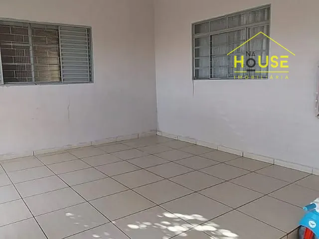 Casa com 284m² 4 quartos e 1 banheiro, à venda, no bairro Jardim Alvorada em Votuporanga