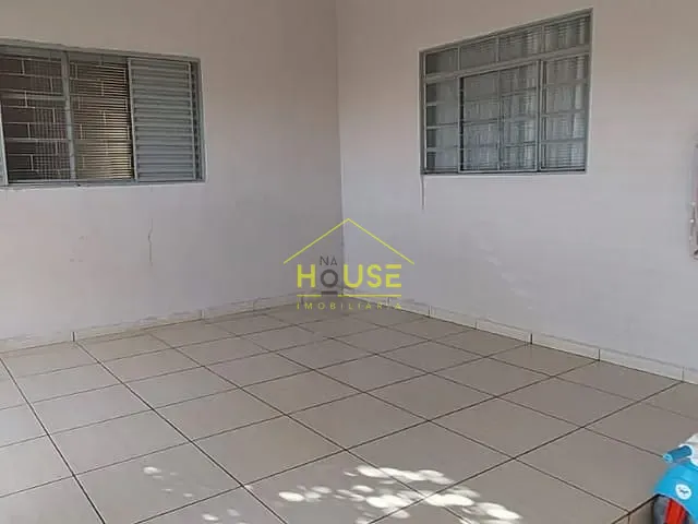Casa com 284m² 4 quartos e 1 banheiro, à venda, no bairro Jardim Alvorada em Votuporanga