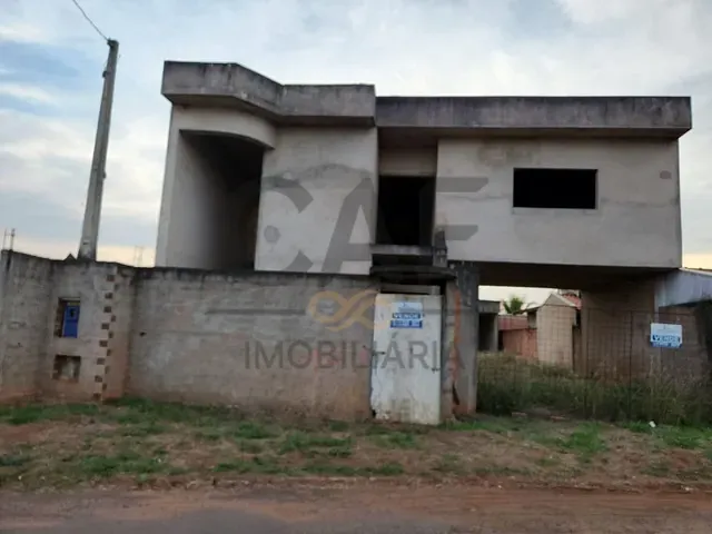 Casa com 334m² 3 quartos e 3 banheiros, à venda, no bairro Residencial das Orquídeas em Artur Nogueira