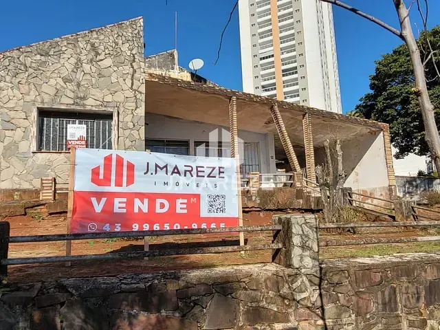 Casa à venda, no bairro Centro em Apucarana