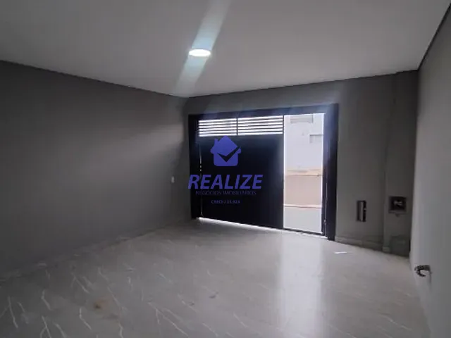 Casa com 125m² 3 quartos e 1 banheiro, à venda, no bairro Residencial Livia em Botucatu