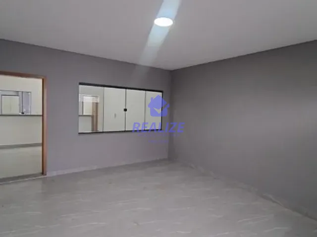 Casa com 125m² 3 quartos e 1 banheiro, à venda, no bairro Residencial Livia em Botucatu