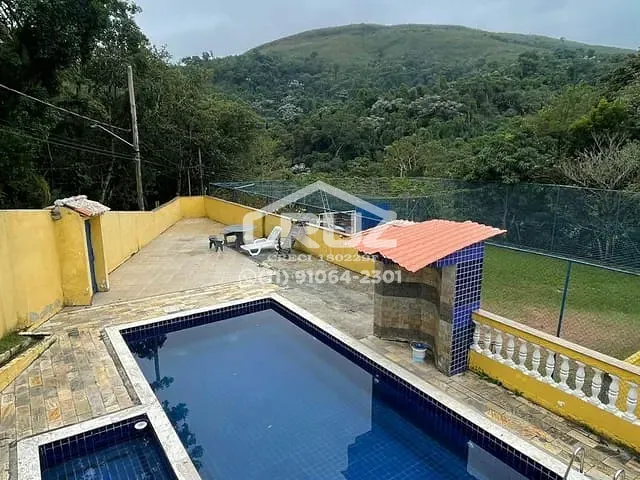 Casa 3 quartos e 4 banheiros, à venda, no bairro Morro Grande em Caieiras