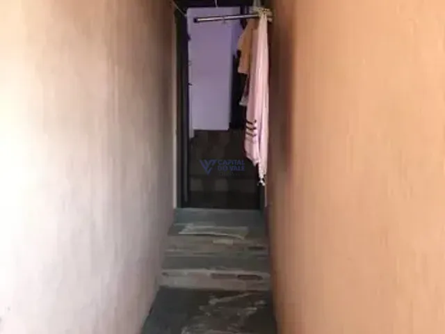 Casa com 312m² 3 quartos e 1 banheiro, à venda, no bairro Vila São Benedito em São José dos Campos