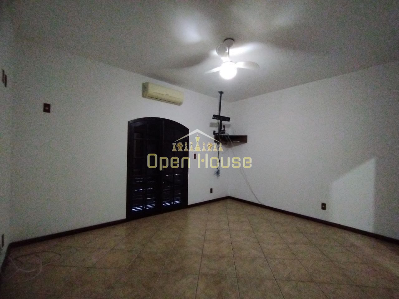 Casa, 4 quartos, 250 m² - Foto 12