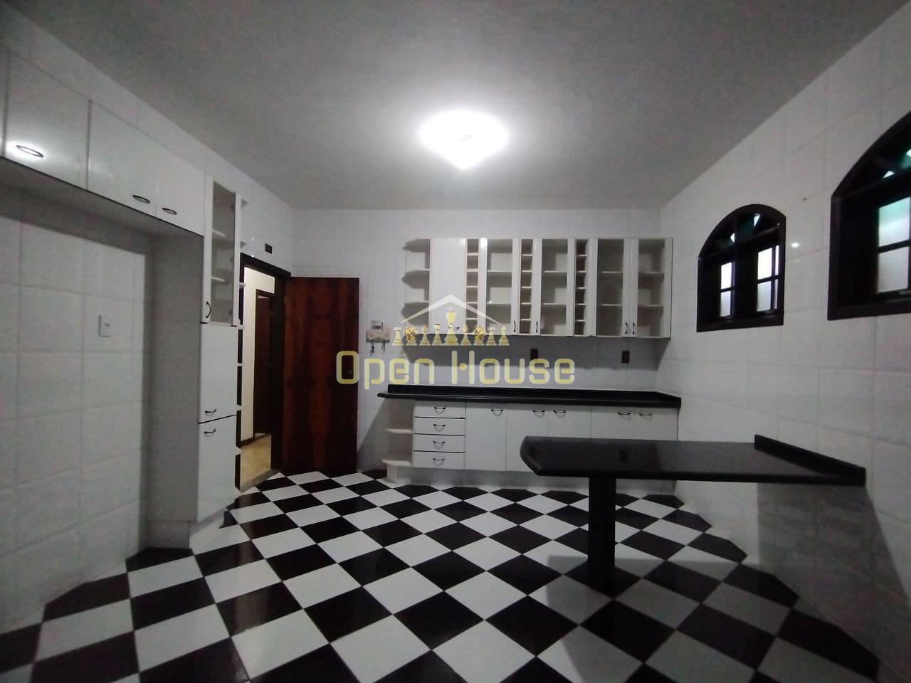 Casa, 4 quartos, 250 m² - Foto 23