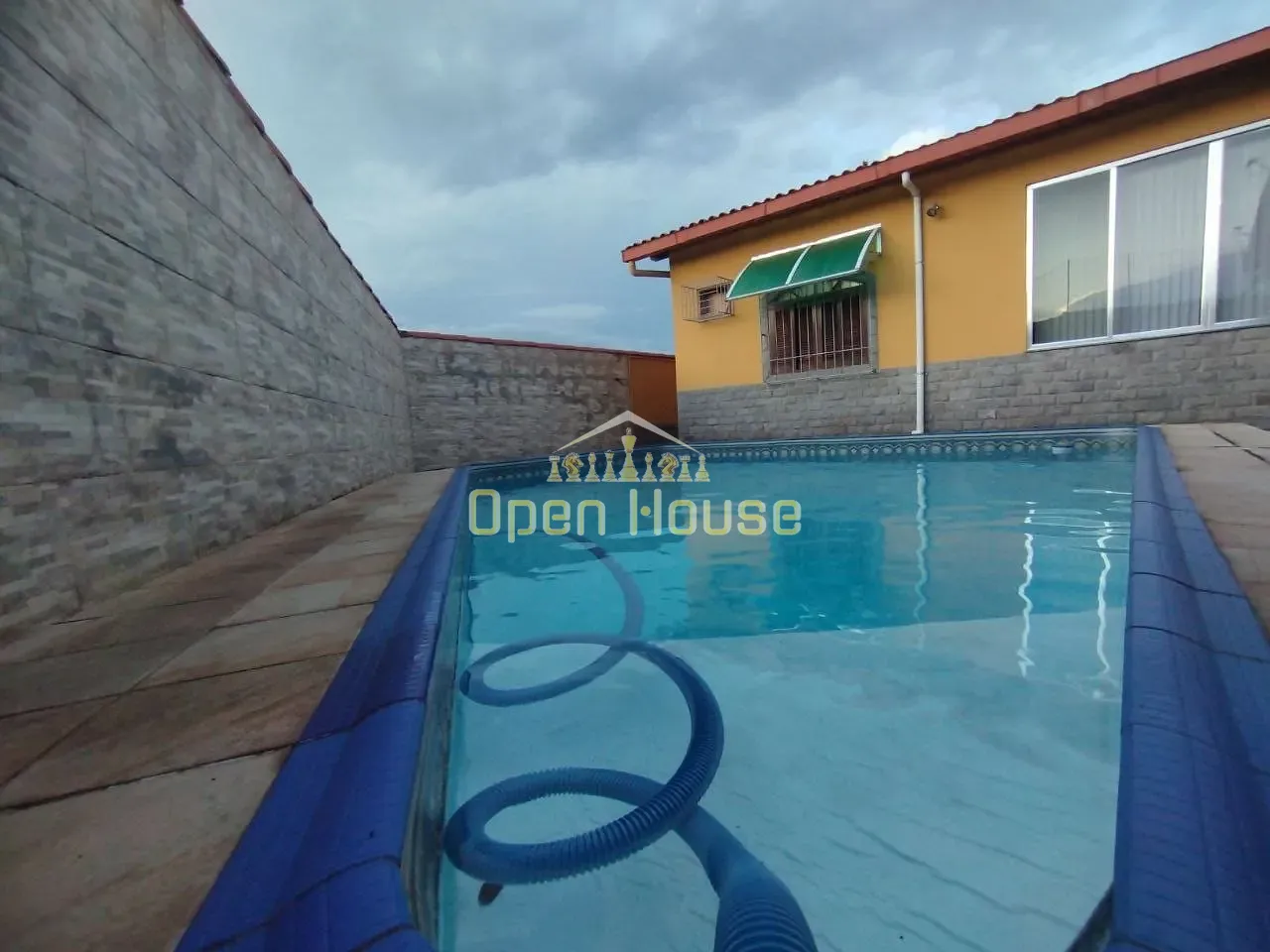 Casa, 4 quartos, 250 m² - Foto 1