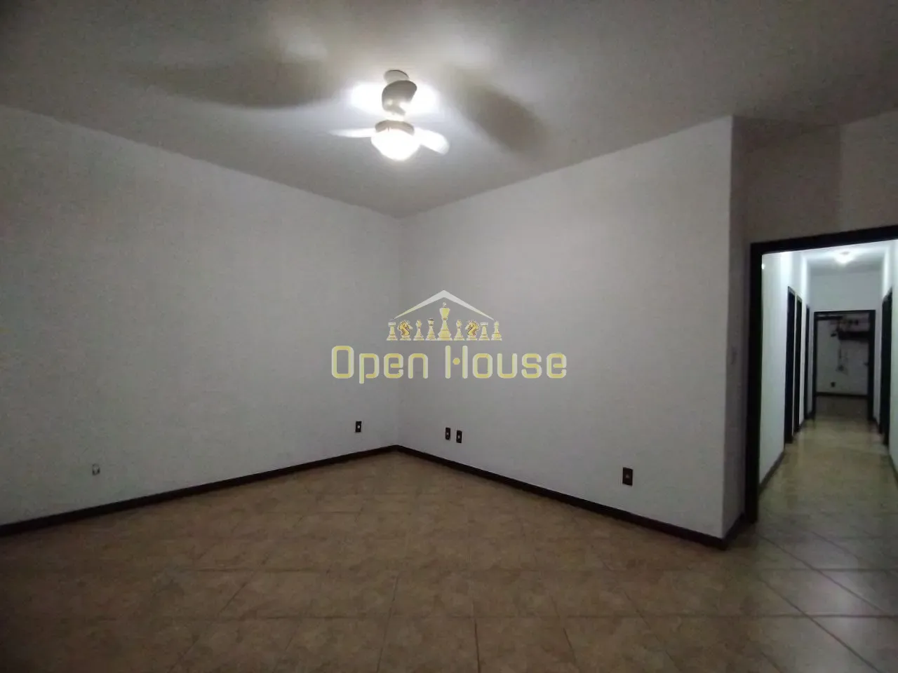 Casa, 4 quartos, 250 m² - Foto 17