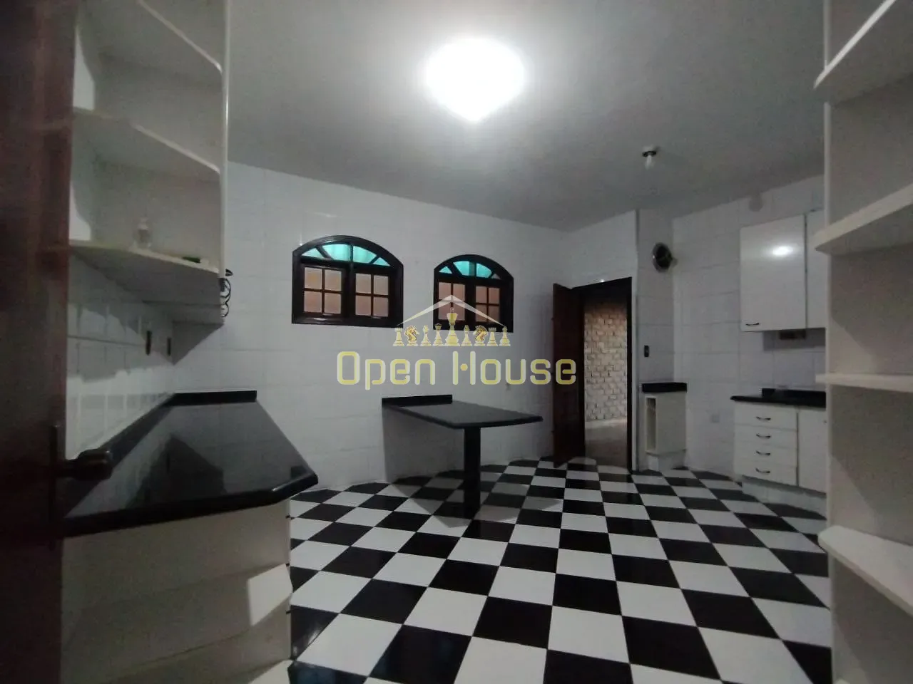 Casa, 4 quartos, 250 m² - Foto 22