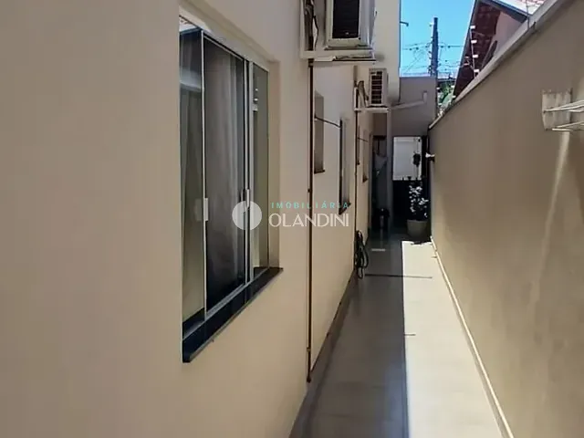 Casa com 150m² 2 quartos e 1 banheiro, à venda, no bairro Jatobá em Artur Nogueira