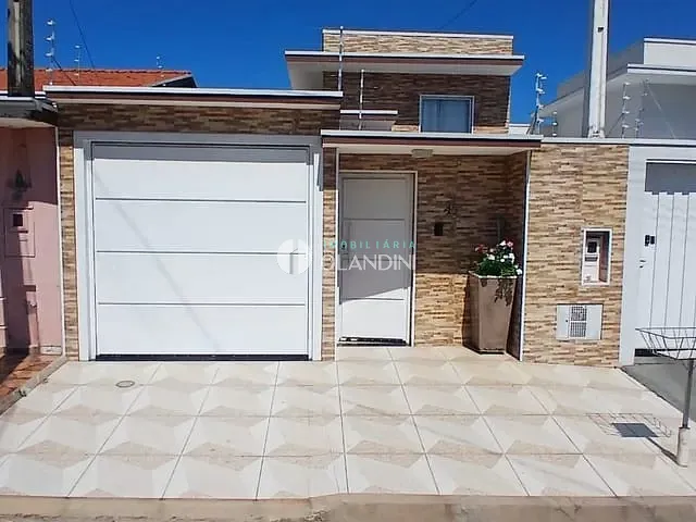 Casa com 150m² 2 quartos e 1 banheiro, à venda, no bairro Jatobá em Artur Nogueira