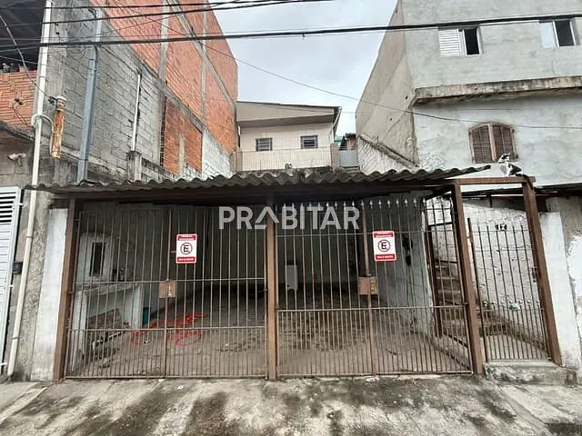 Casa com 137m² 2 quartos e 1 banheiro, à venda, no bairro Ayrosa em Osasco